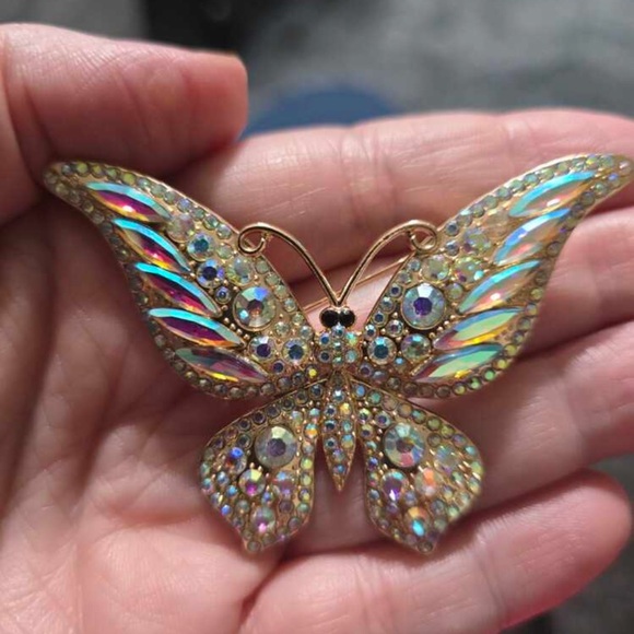 Opalescent Rhinestone Gold Butterfly Brooch with Iridescent Accents - Picture 5 of 6